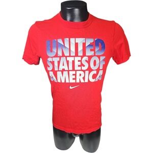 Nike USA soccer graphic tee